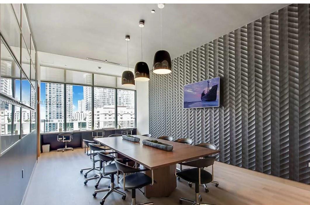 55 Southwest 9th Street, Unit 2609 Miami, FL 33130 - Photo 2 of 17