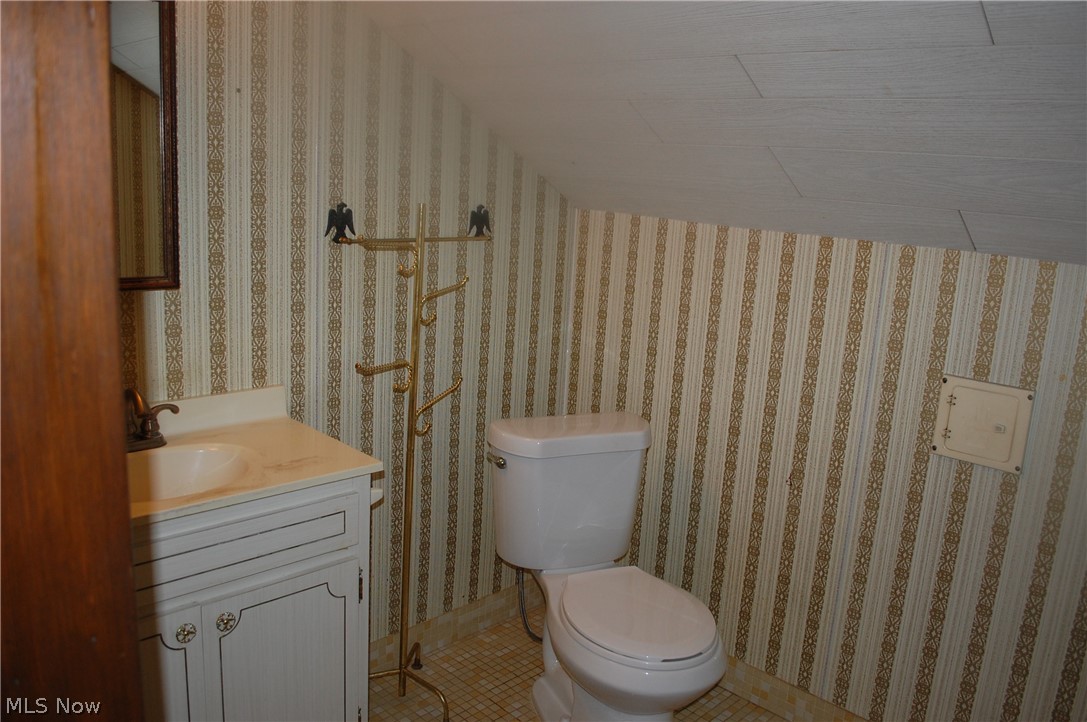 5212 Snow Road Cleveland, OH 44134 - Photo 27 of 35