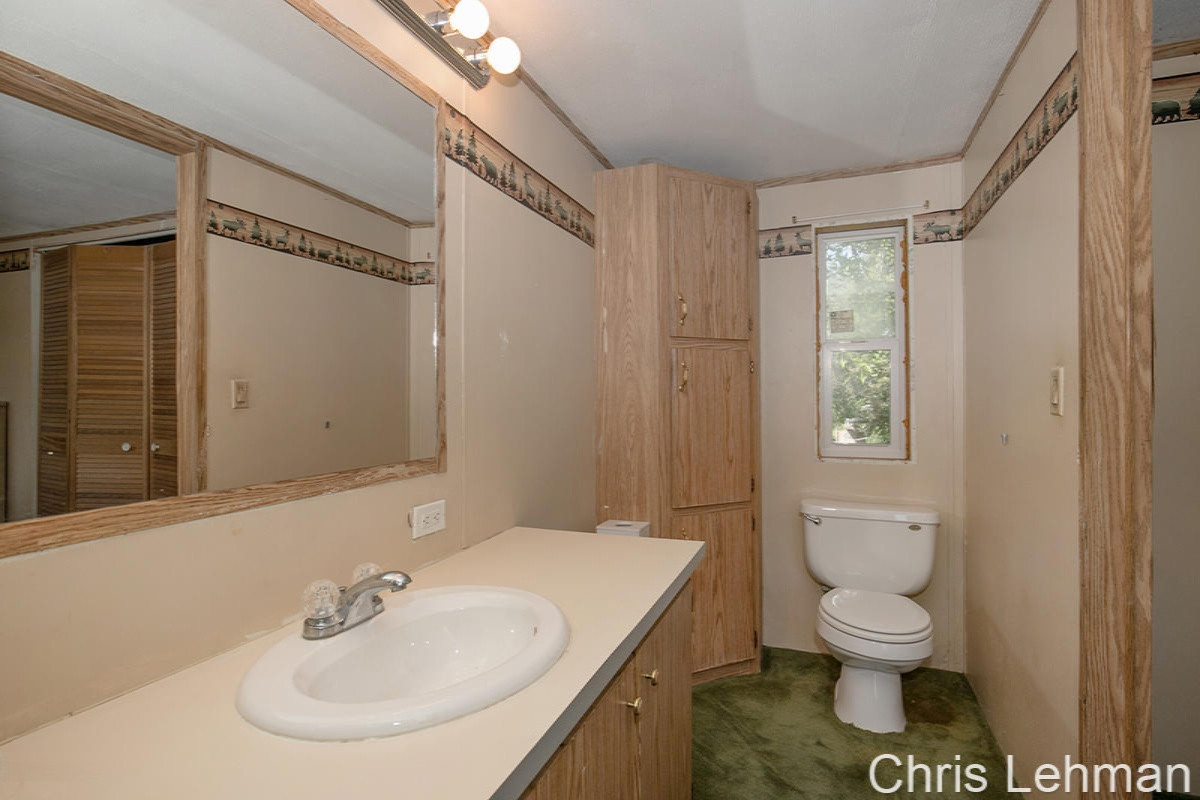 9443 Peck Road Greenville, MI 48838 - Photo 15 of 24 IMG_1014