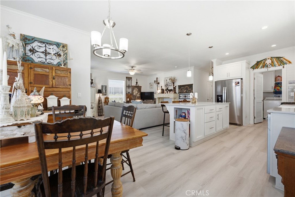 23301 Ridge Rte Drive, Unit 111 Laguna Hills, CA 92653 - Photo 7 of 30 Gallery Image 7