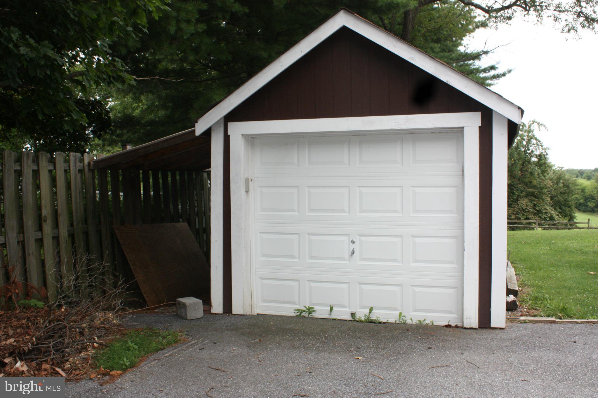 9210 Damascus Road Damascus, MD 20872 - Photo 24 of 25 Storage Shed/Garage