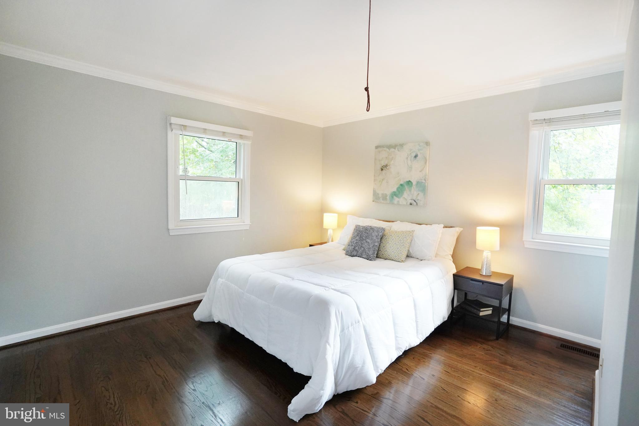 8733 Fort Hunt Road Alexandria, VA 22308 - Photo 18 of 23 Second bedroom