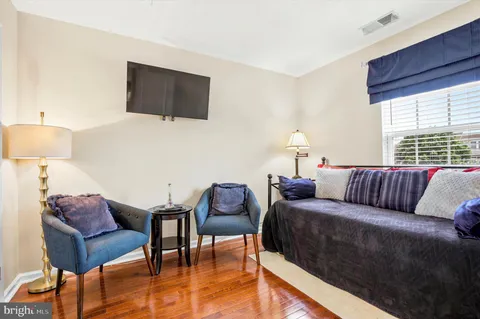 $390,000 | 244 MacDonald Avenue, Unit 16, Wyncote, PA 19095
