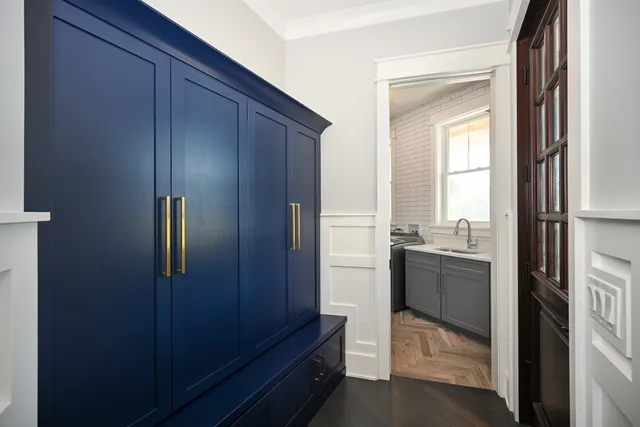 $1,300,000 | 5-n107 Burr Road, St. Charles, IL 60175