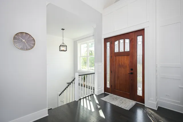 $1,300,000 | 5-n107 Burr Road, St. Charles, IL 60175