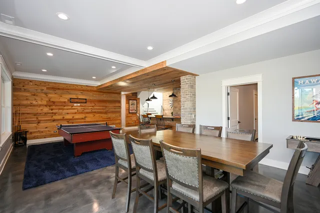 $1,300,000 | 5-n107 Burr Road, St. Charles, IL 60175