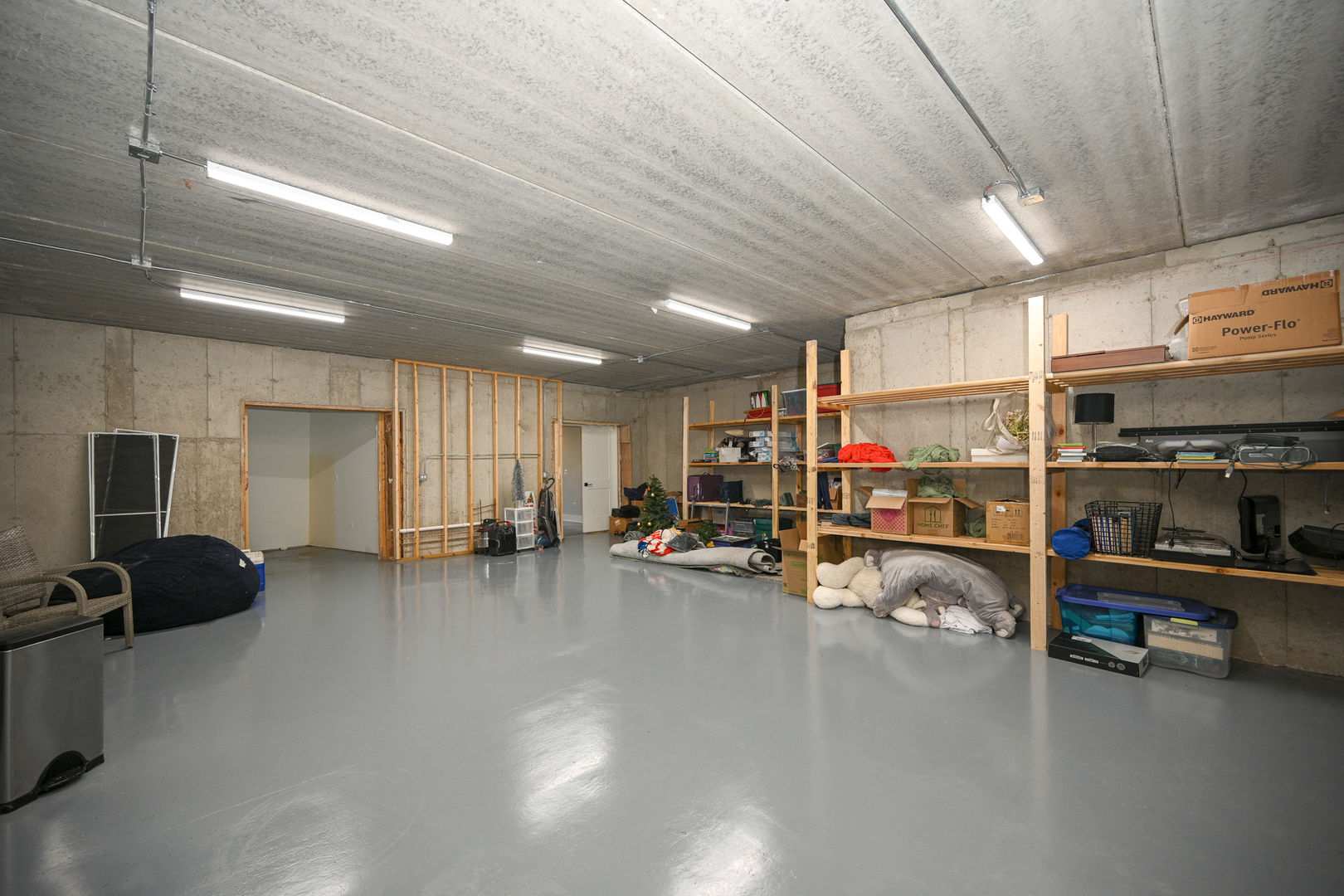 5-n107 Burr Road St. Charles, IL 60175 - Photo 43 of 54 a view of a room with gym equipment