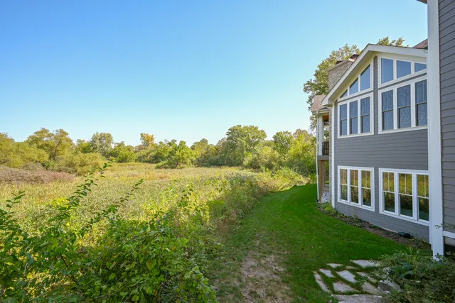 $1,300,000 | 5-n107 Burr Road, St. Charles, IL 60175