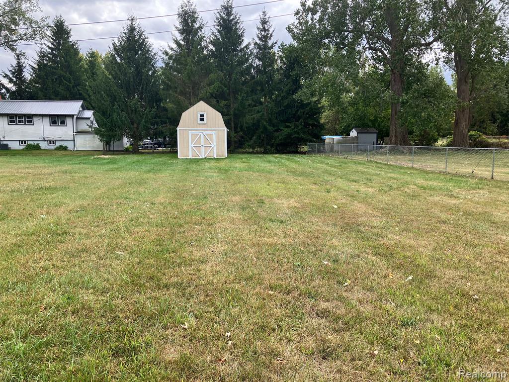 2801 Beach Road Port Huron, MI 48060 - Photo 19 of 27
