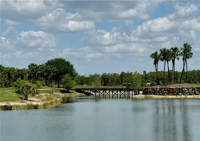 $5,000 | 4884 Hampshire Court, Unit 7104, Naples, FL 34112