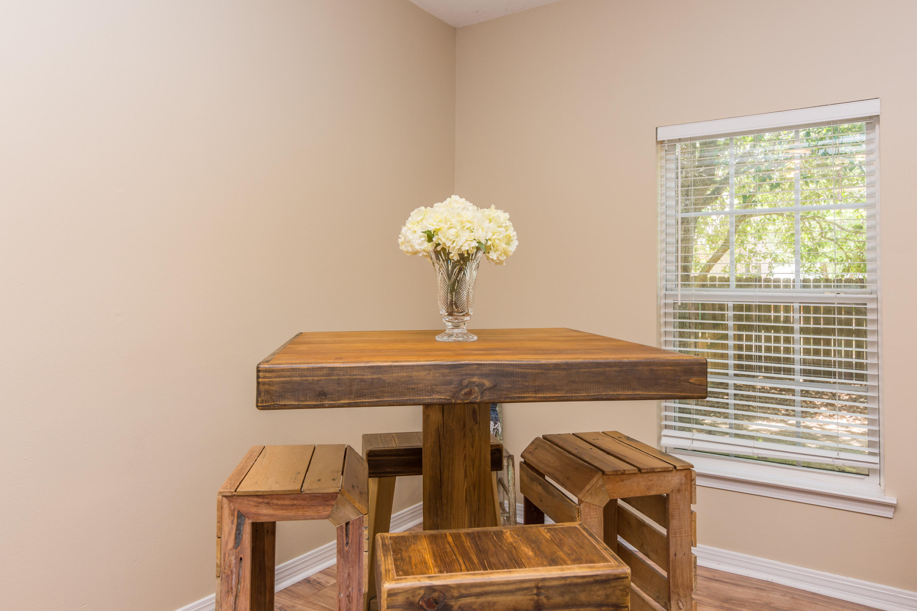 1415 Beaver Run Road, Unit 8 Niceville, FL 32578 - Photo 11 of 34 1405 Beaver Run Rd-14