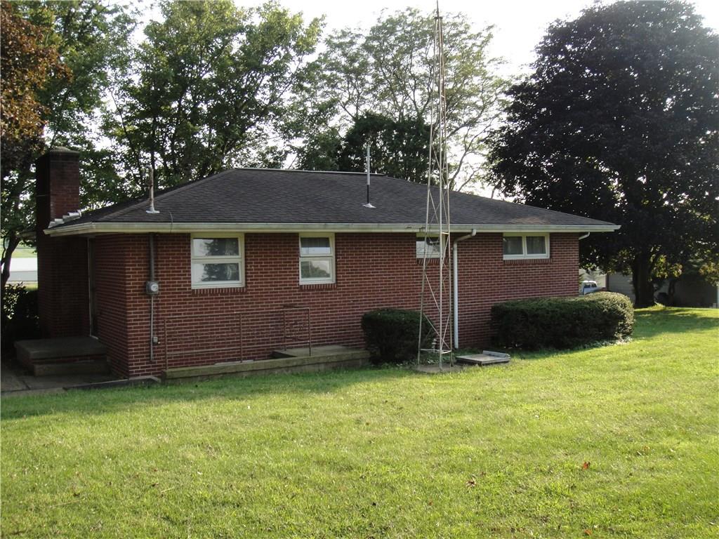 125 Kerr Loop Road Worthington, PA 16262 - Photo 3 of 20 Gallery Image 3