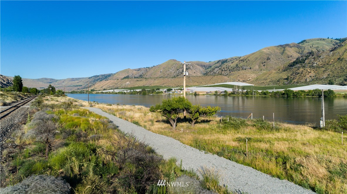 429 Stayman Flats Road Chelan, WA 98816 - Photo 11 of 23 Gallery Image 11