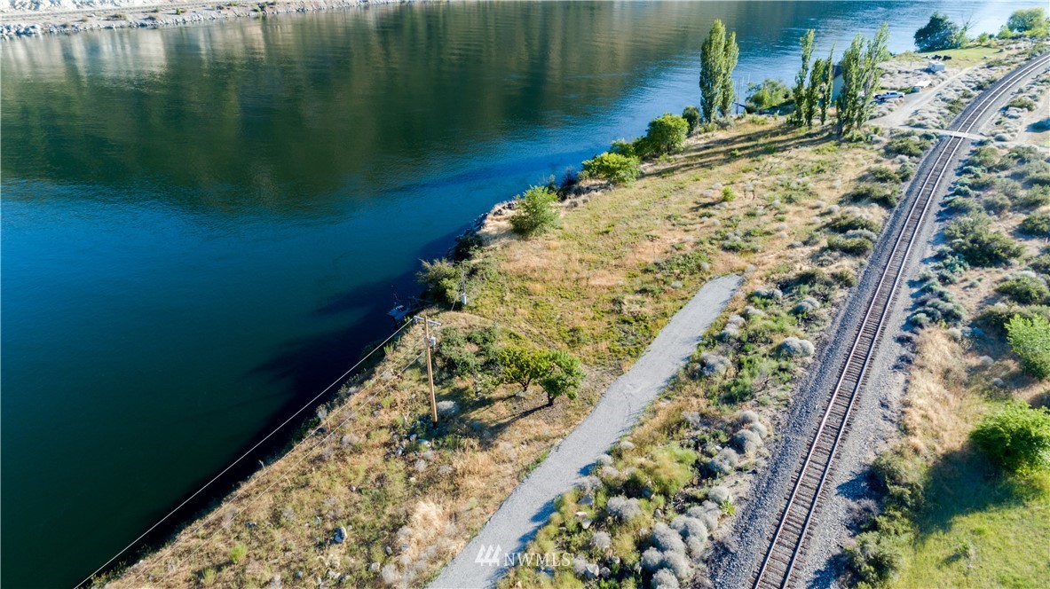 429 Stayman Flats Road Chelan, WA 98816 - Photo 12 of 23 Gallery Image 12