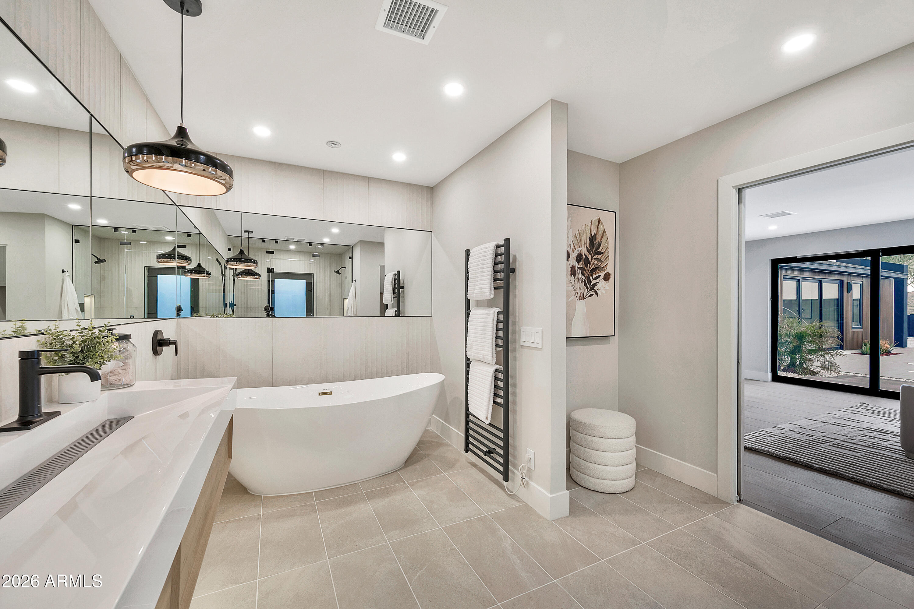 1955 East Greenway Road Phoenix, AZ 85022 - Photo 32 of 113 1955 E Greenway Rd-23