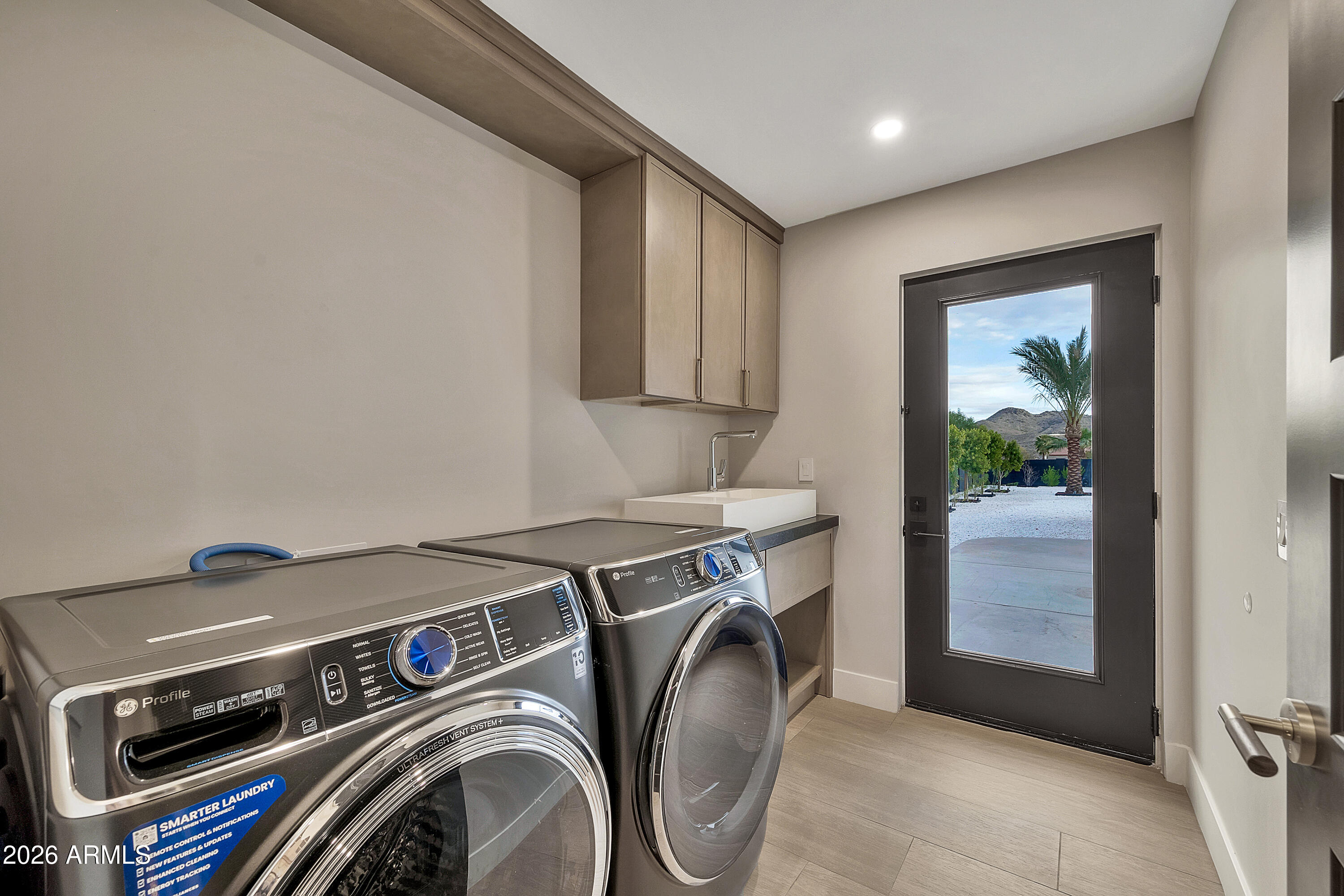 1955 East Greenway Road Phoenix, AZ 85022 - Photo 49 of 113 1955 E Greenway Rd-40