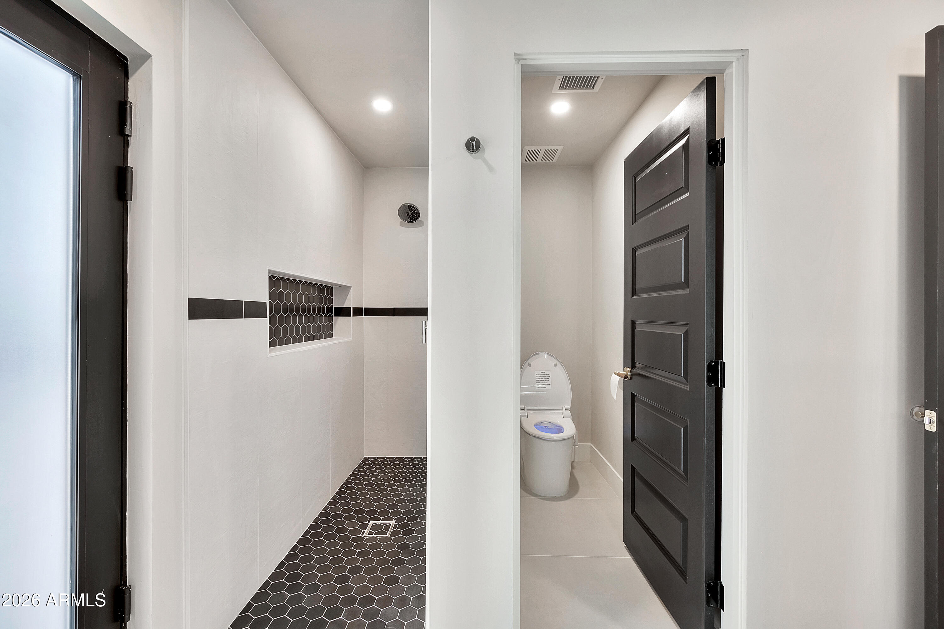 1955 East Greenway Road Phoenix, AZ 85022 - Photo 54 of 113 1955 E Greenway Rd-45