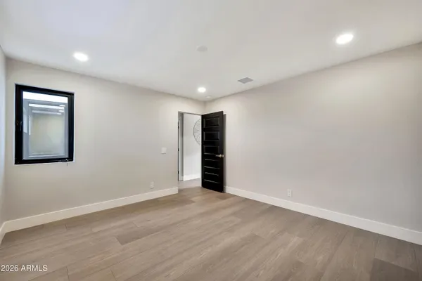 $1,870,000 | 1955 East Greenway Road, Phoenix, AZ 85022