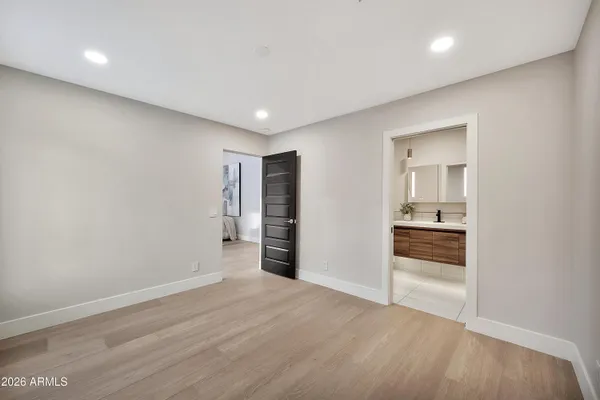 $1,870,000 | 1955 East Greenway Road, Phoenix, AZ 85022