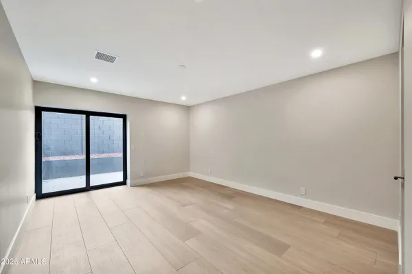 $1,870,000 | 1955 East Greenway Road, Phoenix, AZ 85022