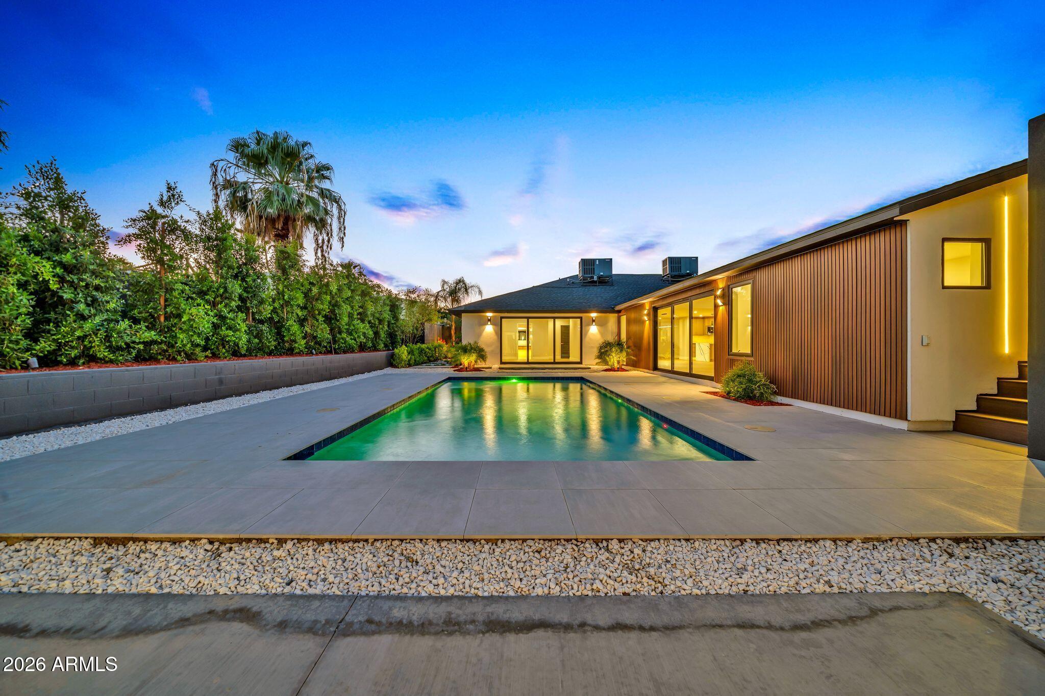 1955 East Greenway Road Phoenix, AZ 85022 - Photo 89 of 113 1955 E Greenway Rd Twilight-26