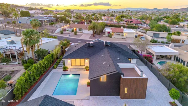 $1,870,000 | 1955 East Greenway Road, Phoenix, AZ 85022