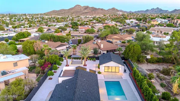 $1,870,000 | 1955 East Greenway Road, Phoenix, AZ 85022