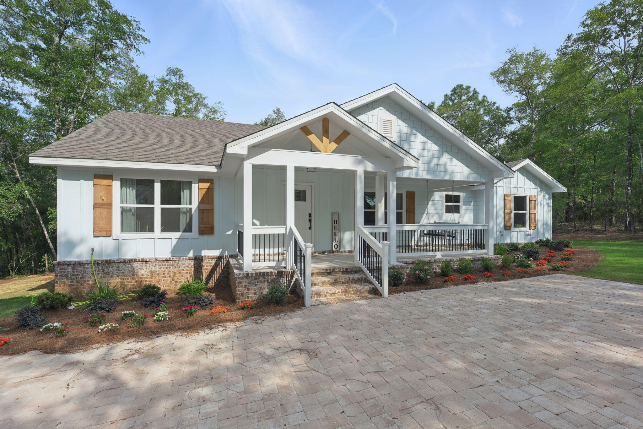 134 Deer Valley Road DeFuniak Springs, FL 32433 - Photo 4 of 82 134 Deer Valley Dr-DefuniakSprings-4