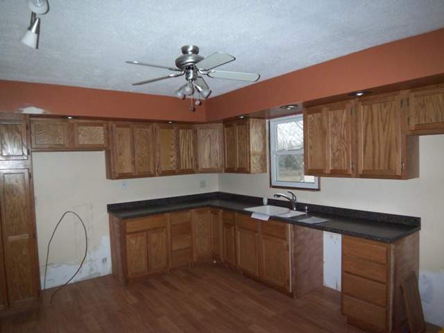 2004 West Alta Road Peoria, IL 61615 - Photo 4 of 8 Gallery Image 4