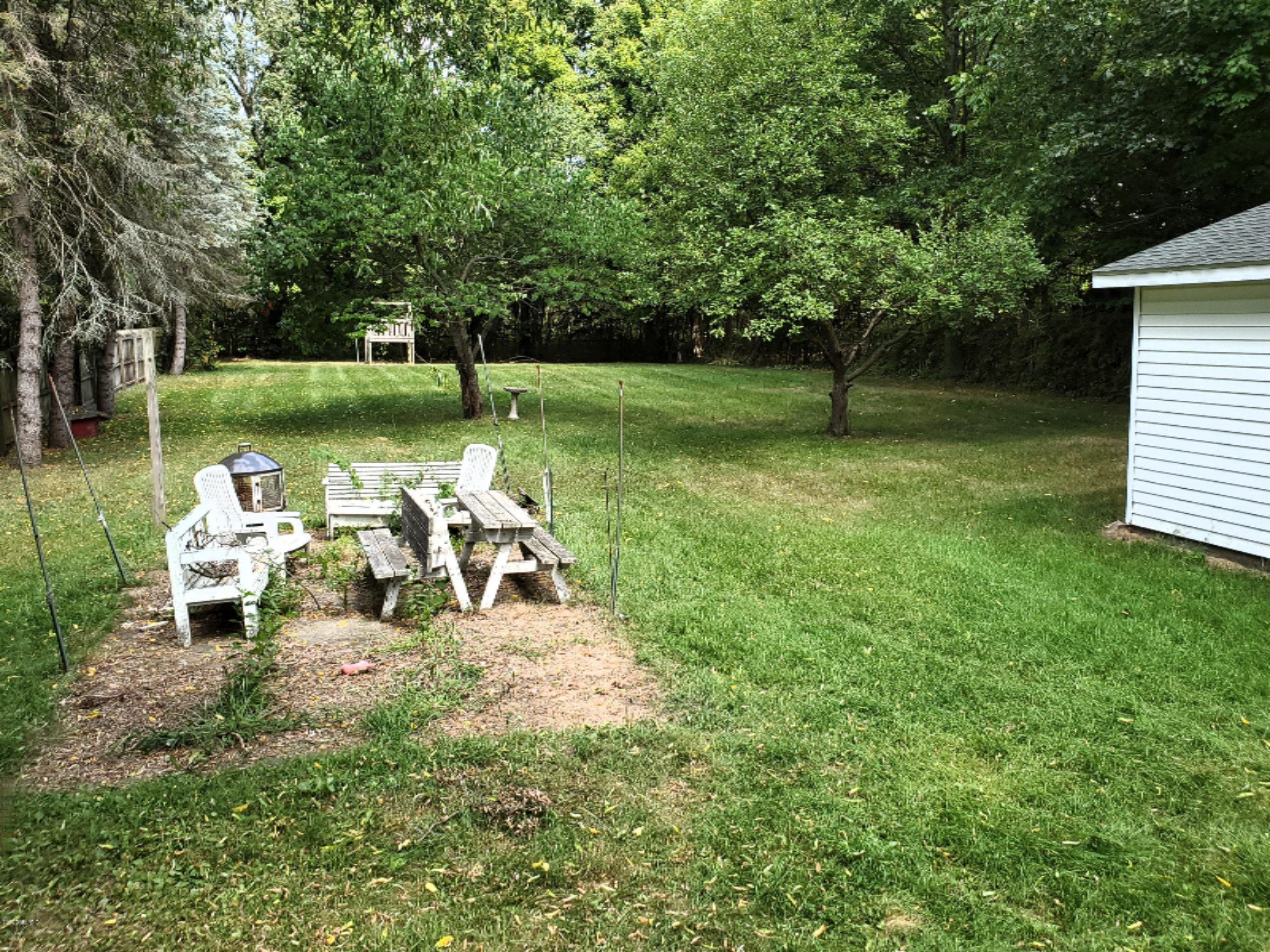 205 East Edgar Bergen Boulevard Decatur, MI 49045 - Photo 3 of 14 Backyard