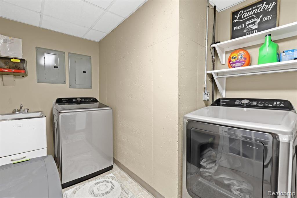 17526 Inkster Road Redford, MI 48240 - Photo 42 of 47 Gallery Image 42