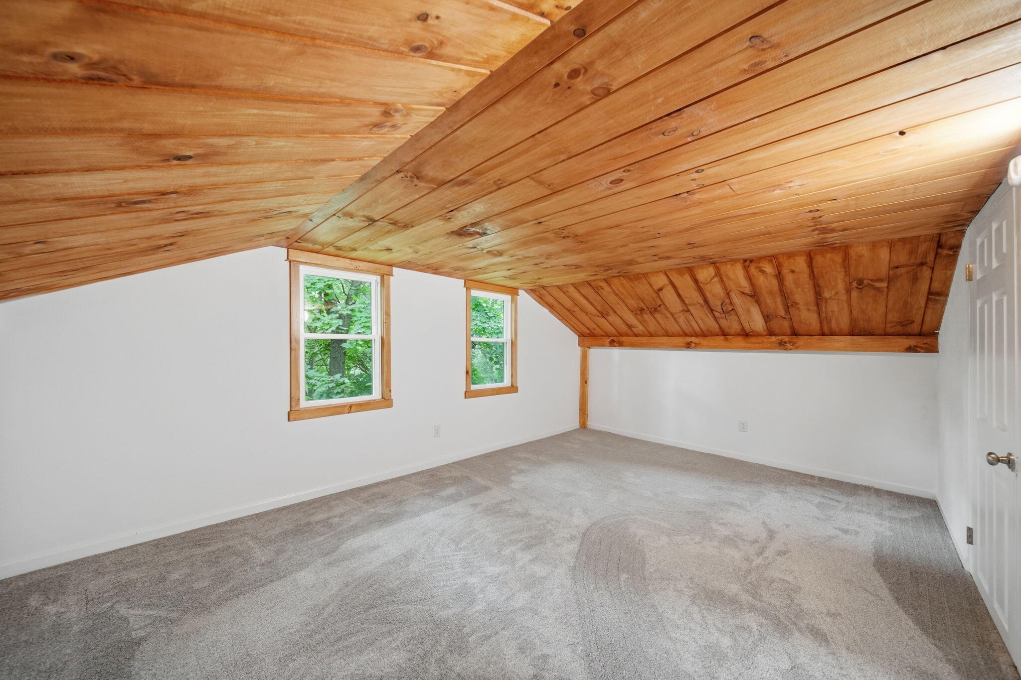 10500 Moscow Road Jonesville, MI 49250 - Photo 36 of 57 Upper Room #2