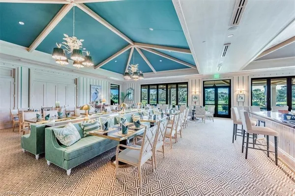 $625,000 | 103 Clubhouse Drive, Unit 350, Naples, FL 34105