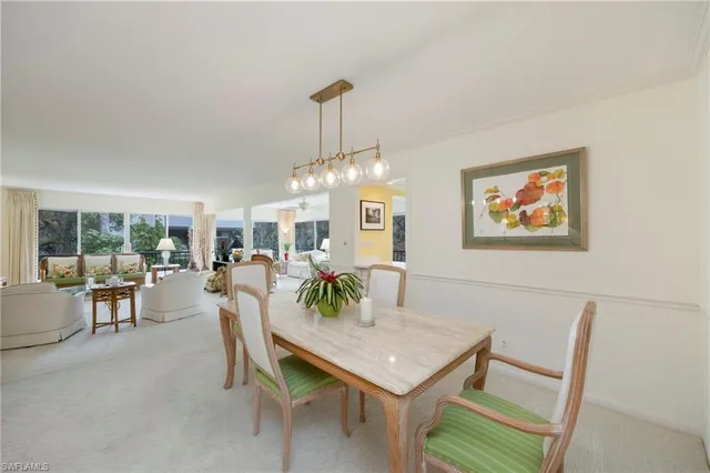 $685,000 | 103 Clubhouse Drive, Unit 350, Naples, FL 34105