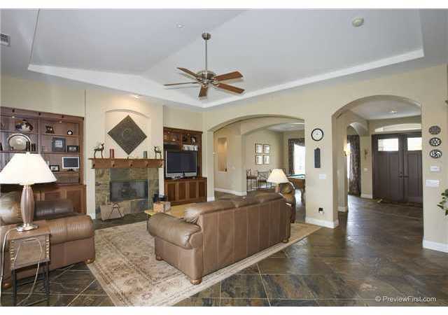3952 Limber Pine Road Fallbrook, CA 92028 - Photo 6 of 24 Gallery Image 6