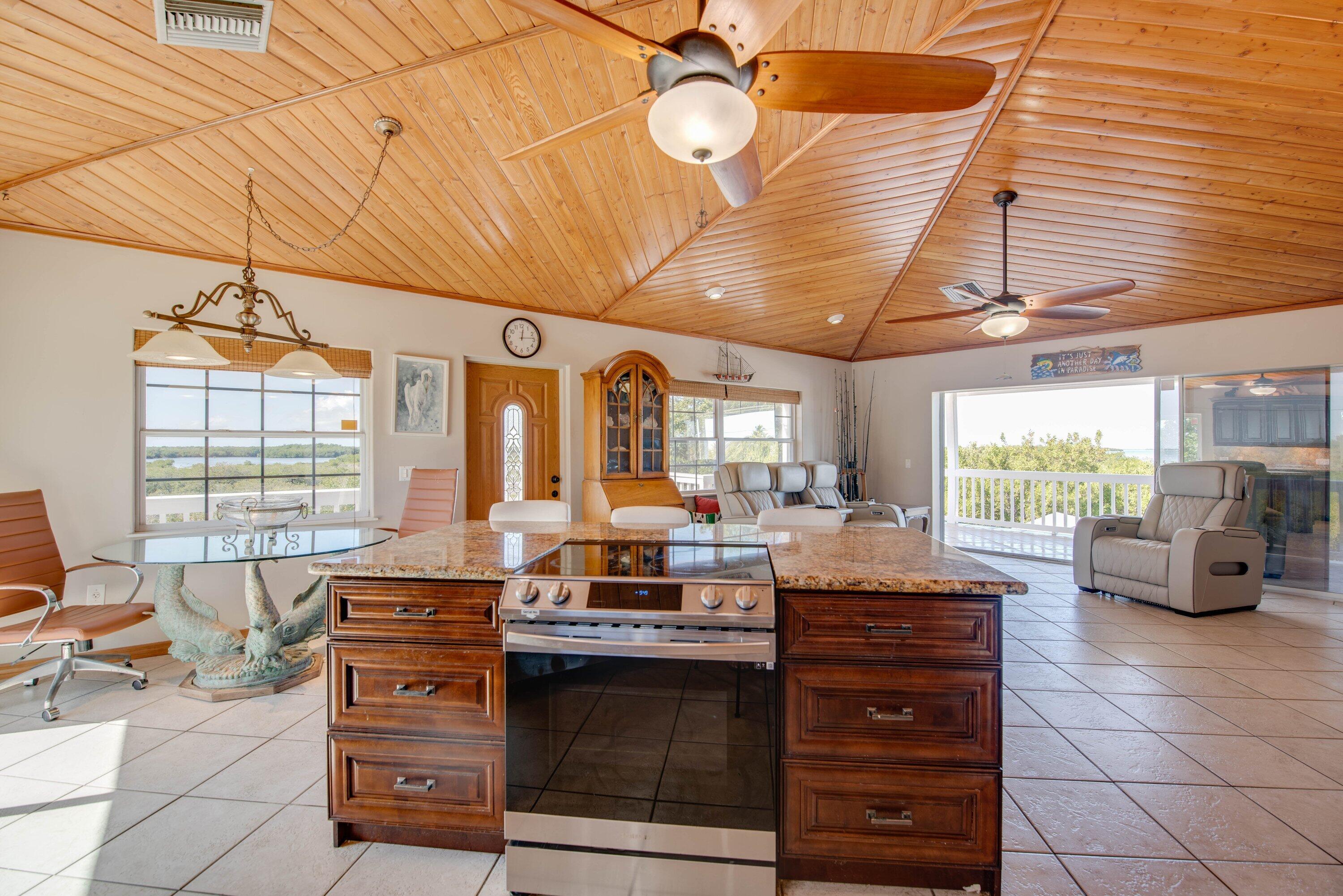 007-27821LeewardSouthRoad-LittleTorchKey