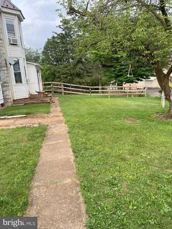 $210,000 | 304 4th Street, Port Royal, PA 17082