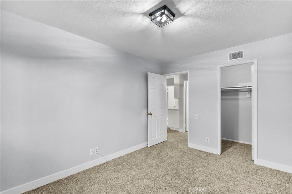 39774 Amberley Circle Temecula, CA 92591 - Photo 32 of 61