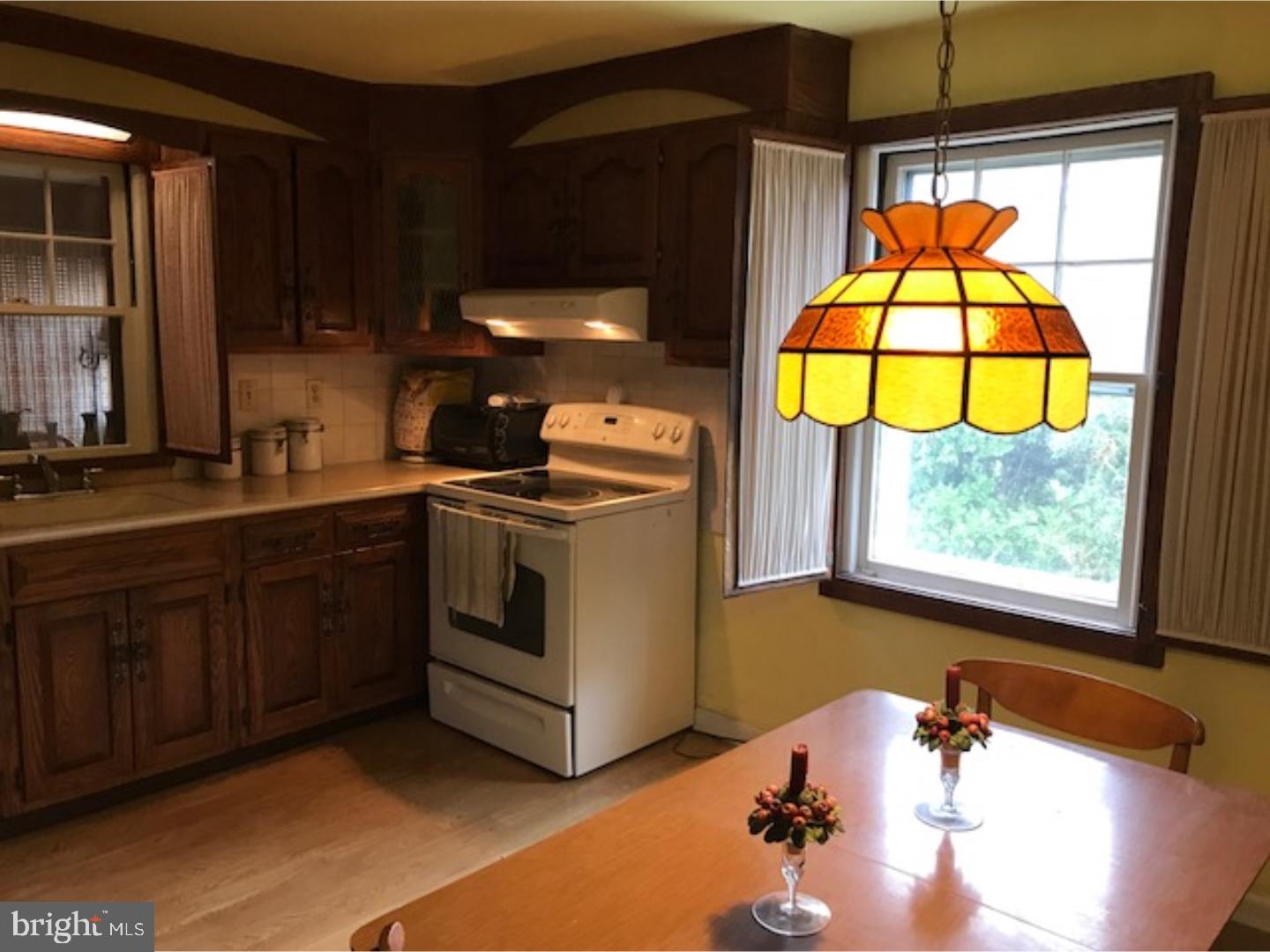 96 Sutphin Road Yardley, PA 19067 - Photo 7 of 13 Gallery Image 7