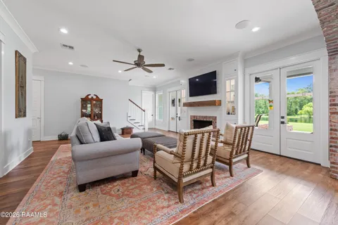 $940,000 | 1566 Savoie Road, Sunset, LA 70584