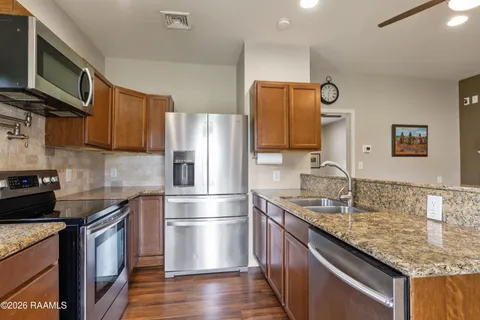 $940,000 | 1566 Savoie Road, Sunset, LA 70584