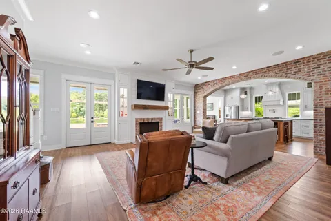 $940,000 | 1566 Savoie Road, Sunset, LA 70584