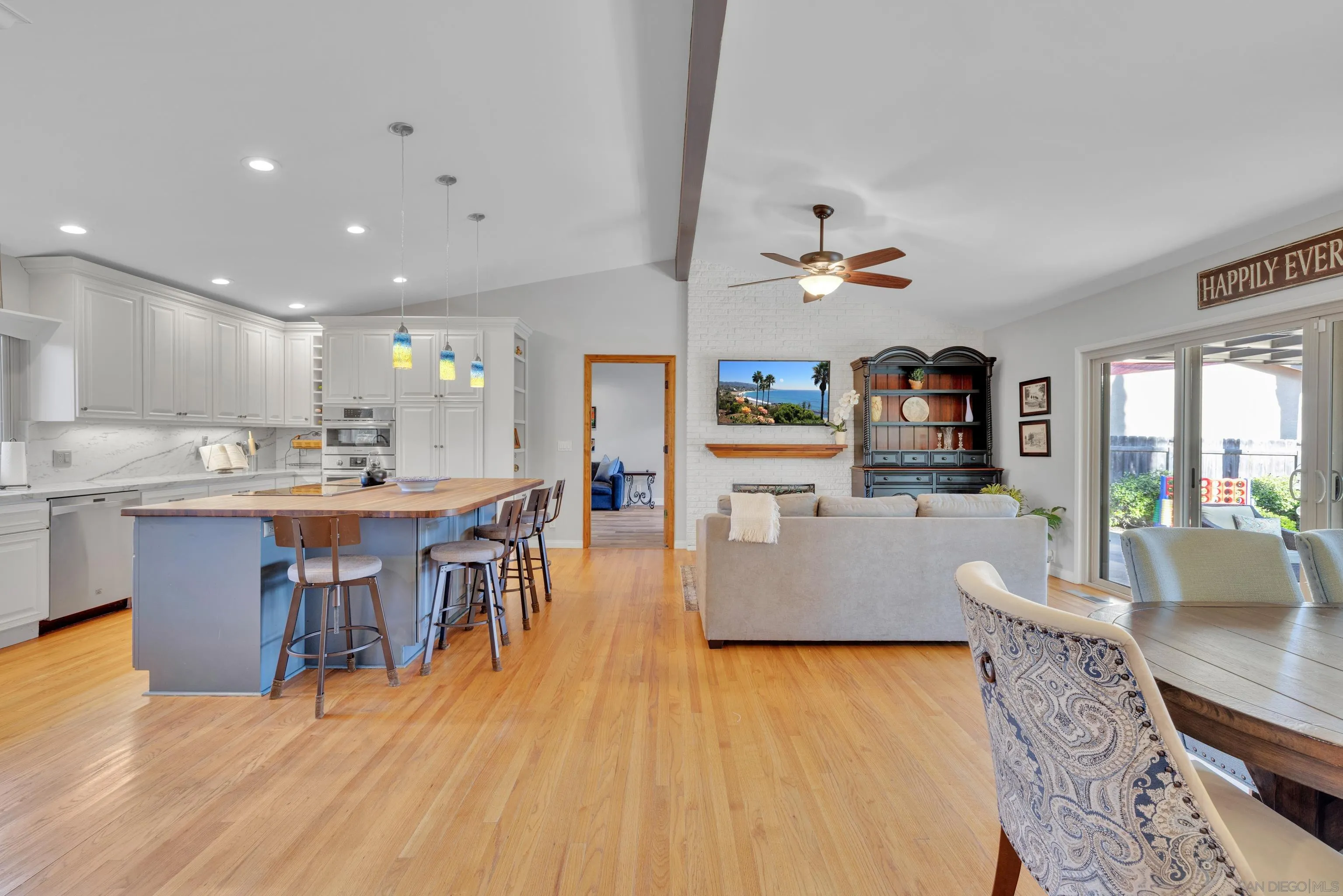 16548 Espola Road Poway, CA 92064 - Photo 12 of 70