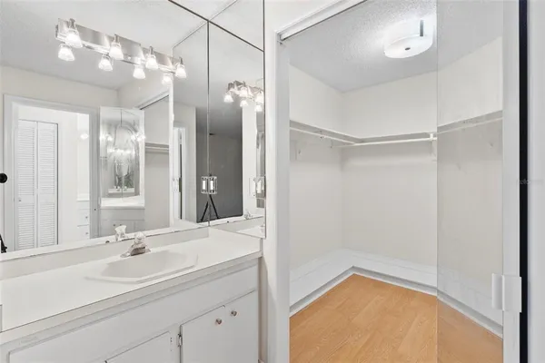 $409,900 | 100 Hidden Oak Drive, Longwood, FL 32779