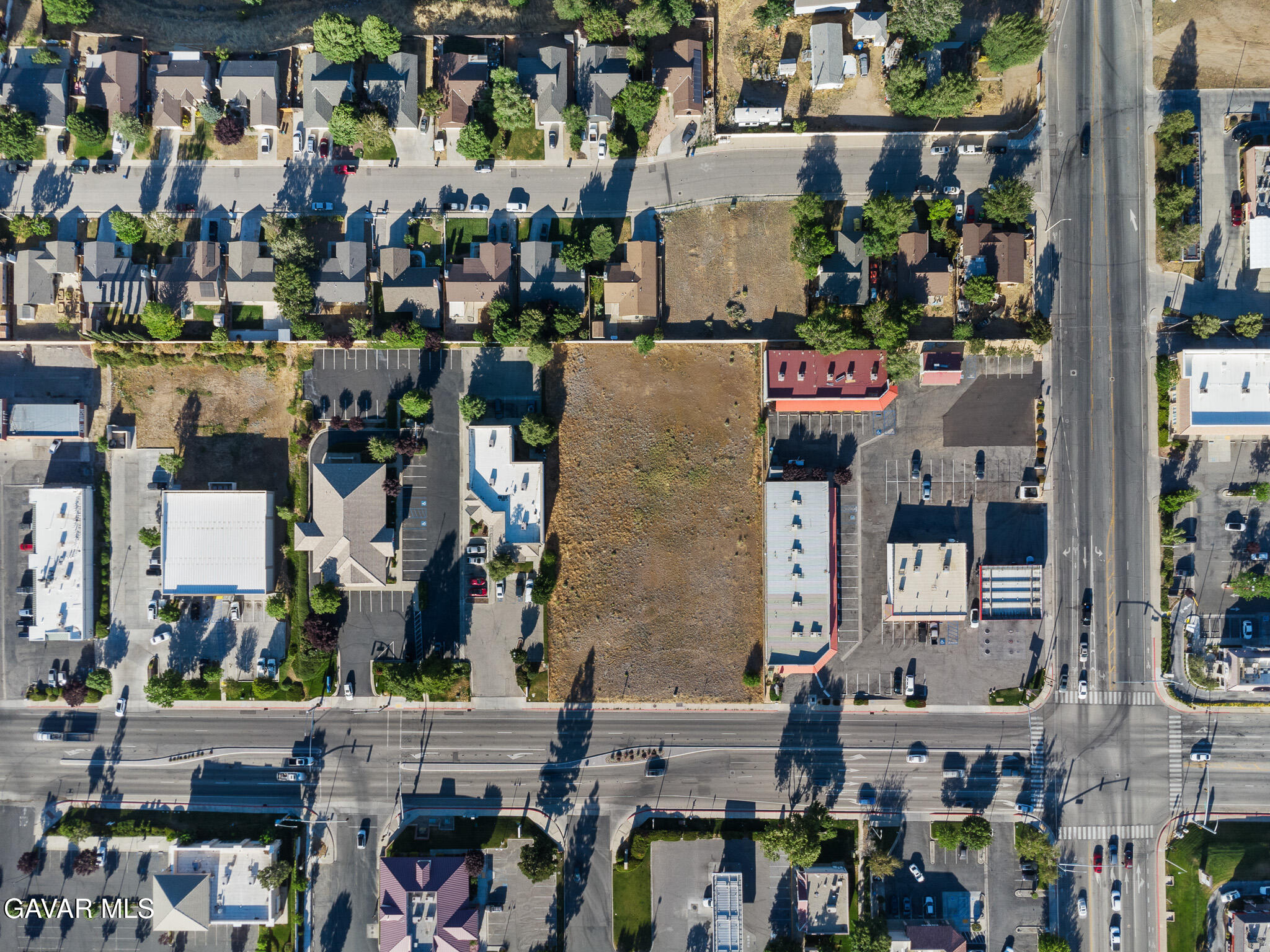 770 Tucker Road Tehachapi, CA 93561 - Photo 5 of 14