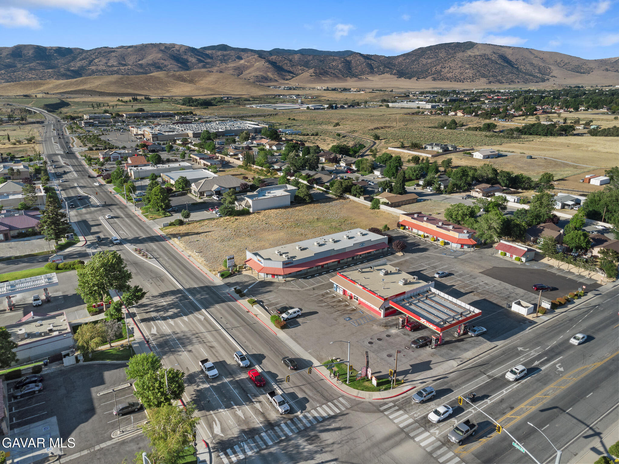 770 Tucker Road Tehachapi, CA 93561 - Photo 9 of 14 an aerial view of residential houses with outdoor space