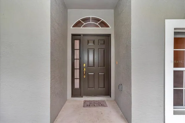 a view of front door with a door