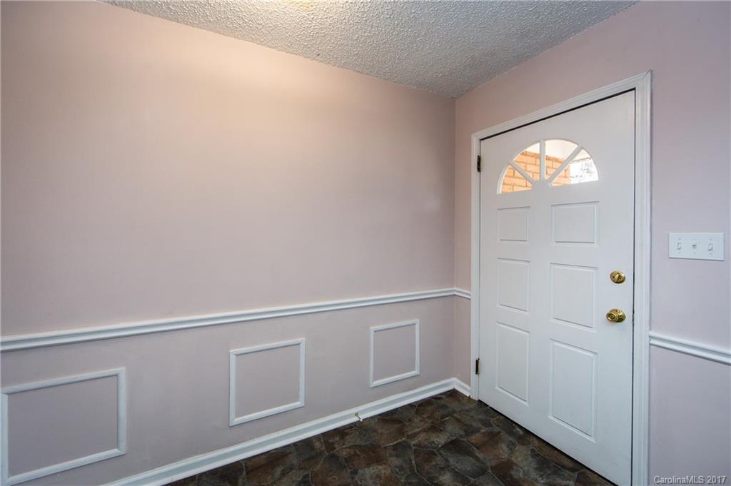 12000 Idlewild Road Matthews, NC 28105 - Photo 2 of 24 Gallery Image 2