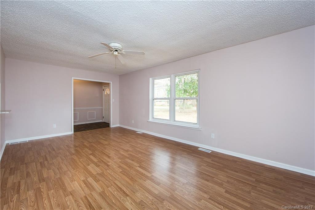 12000 Idlewild Road Matthews, NC 28105 - Photo 4 of 24 Gallery Image 4