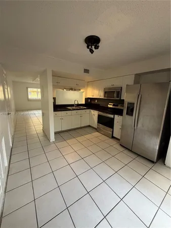$2,200 | 14910 Southwest 82nd Terrace, Unit 15203, Miami, FL 33193